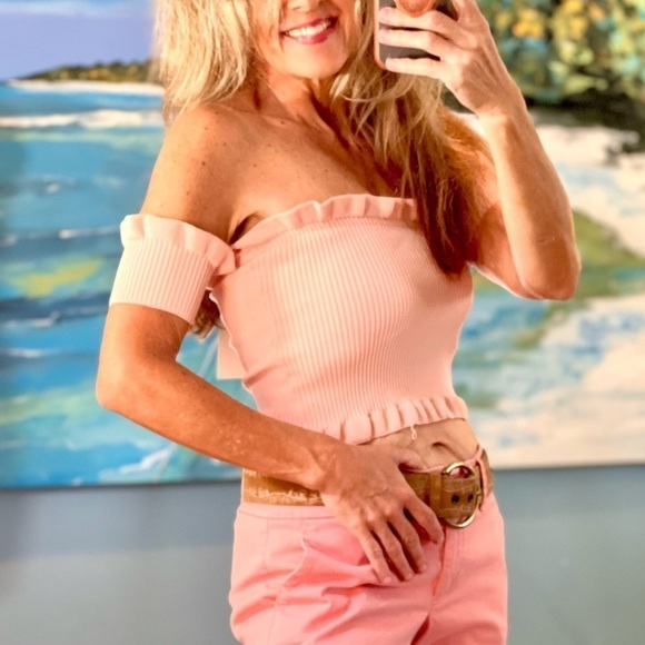 NWT,Seek the Label,Sof Pink,Ribbed Top, Lightly Ruffled Edging,Stunning,Size XS - Picture 7 of 16